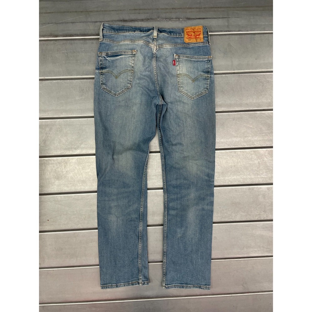 Levis 514 Jeans Mens 33x32 Blue Medium Wash Denim Straight Leg Fit Everyday Wear - Picture 9 of 14